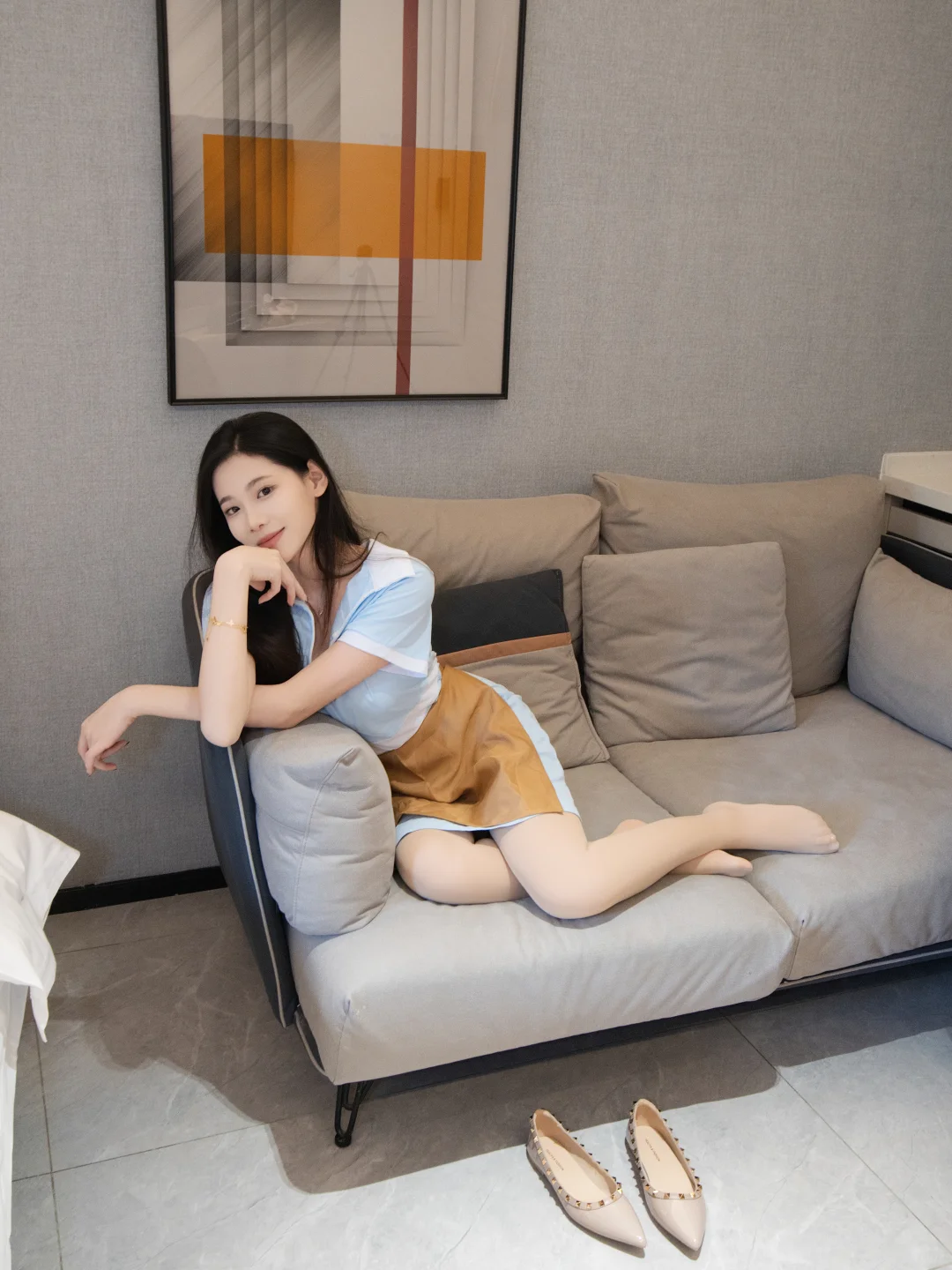 复刻好利来小蓝裙🍰今天是甜度超标的店员