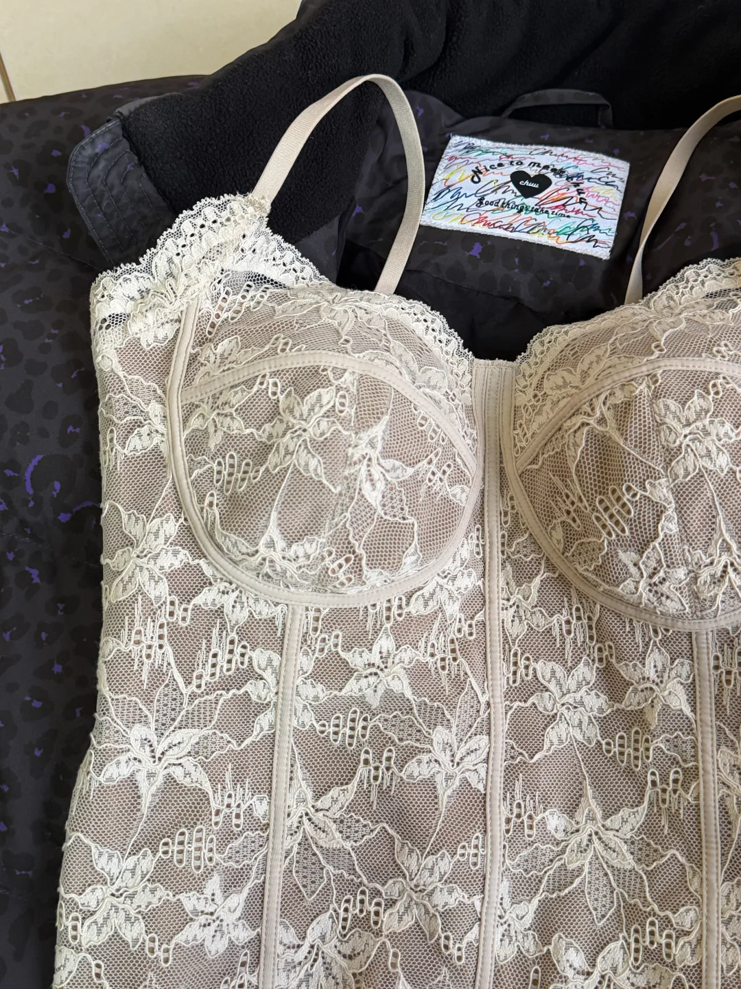 被我反复爱上的鱼骨蕾丝吊带！！！