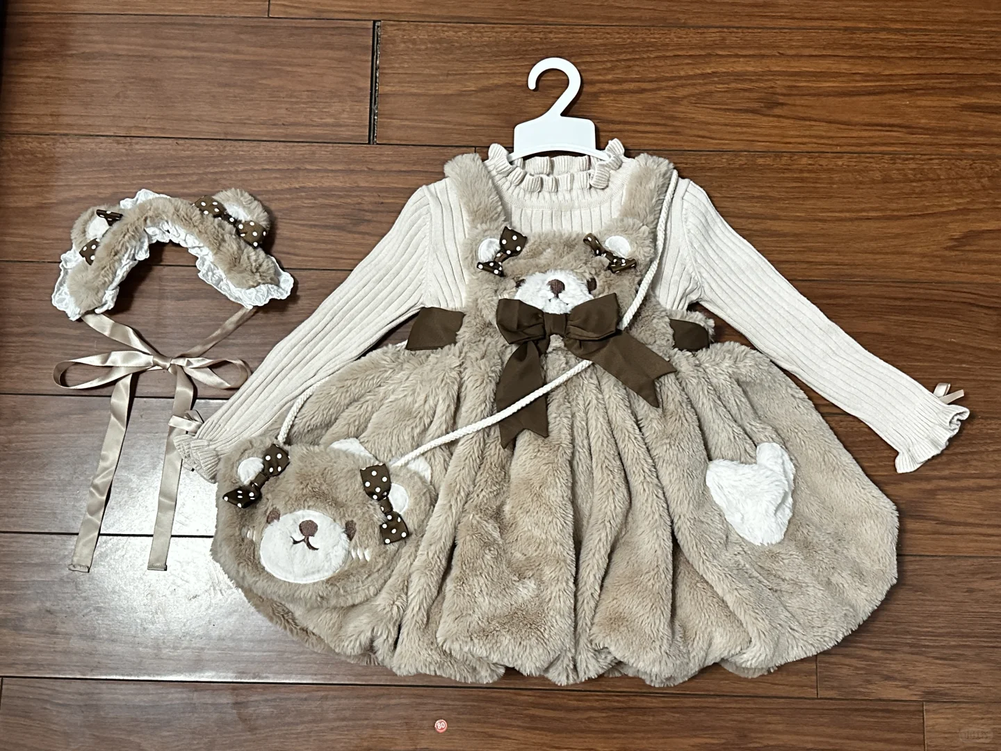 出哈尼鹿手作100码毛衣➕裙子➕包➕头饰