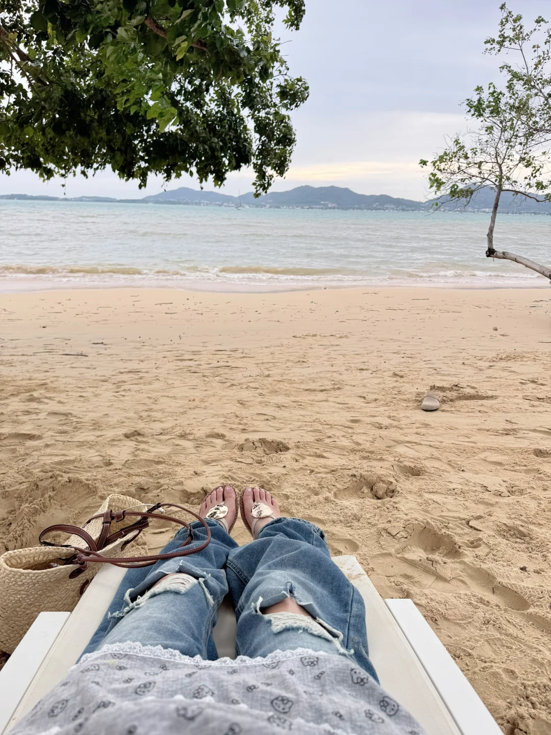 坚持不穿孕妇装 普吉岛度假穿搭18图💛