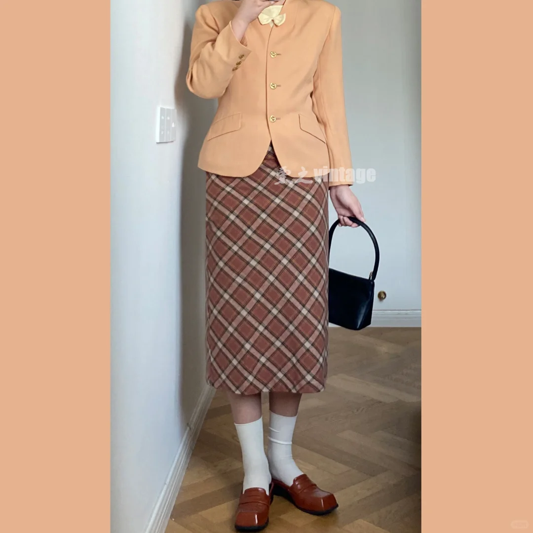 早秋复古穿搭|古着女孩一周色彩穿搭不重样