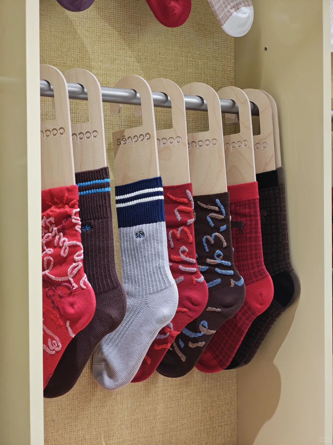 这个品牌把袜子做到了国内天花板