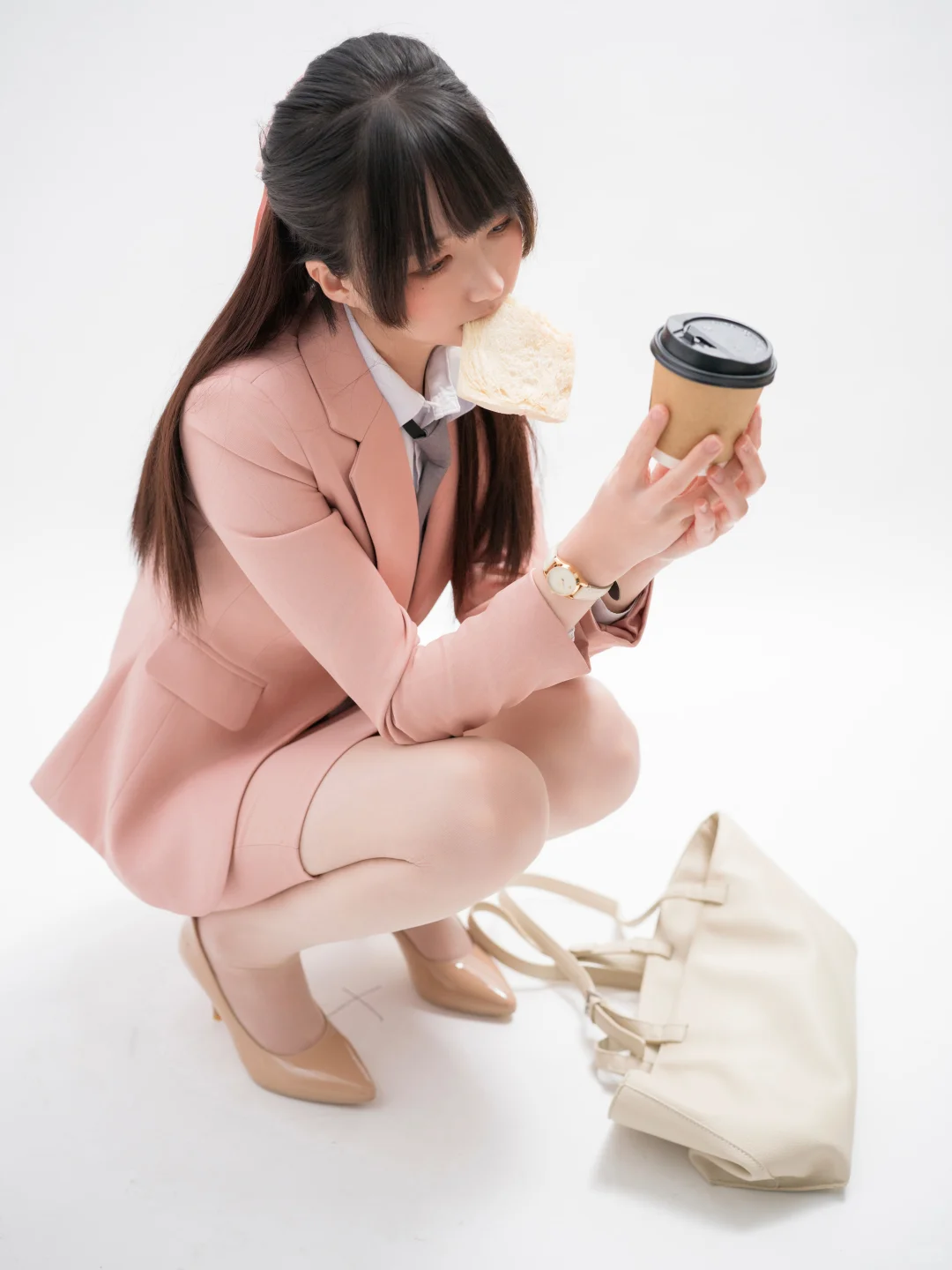 上班族的午休时间💼