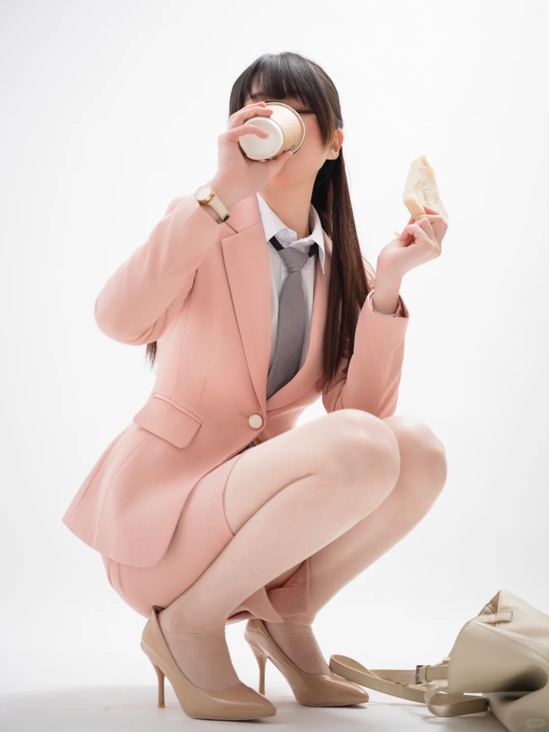 上班族的午休时间💼