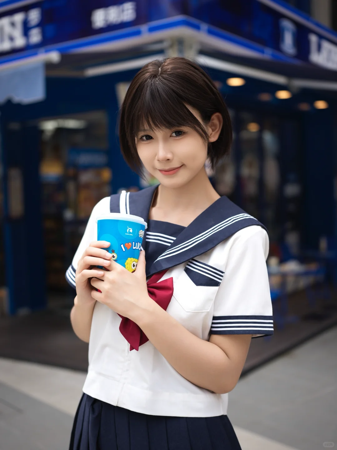 快门按下的瞬间，青春溢出了屏幕