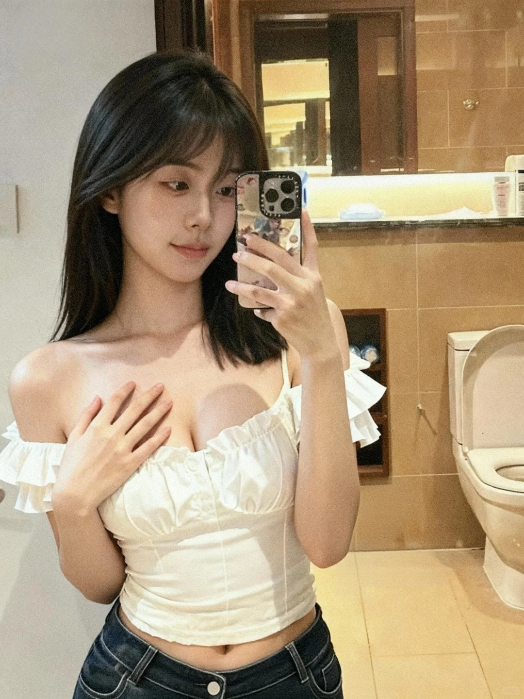 ✨ 简约与小性感的完美邂逅 ✨