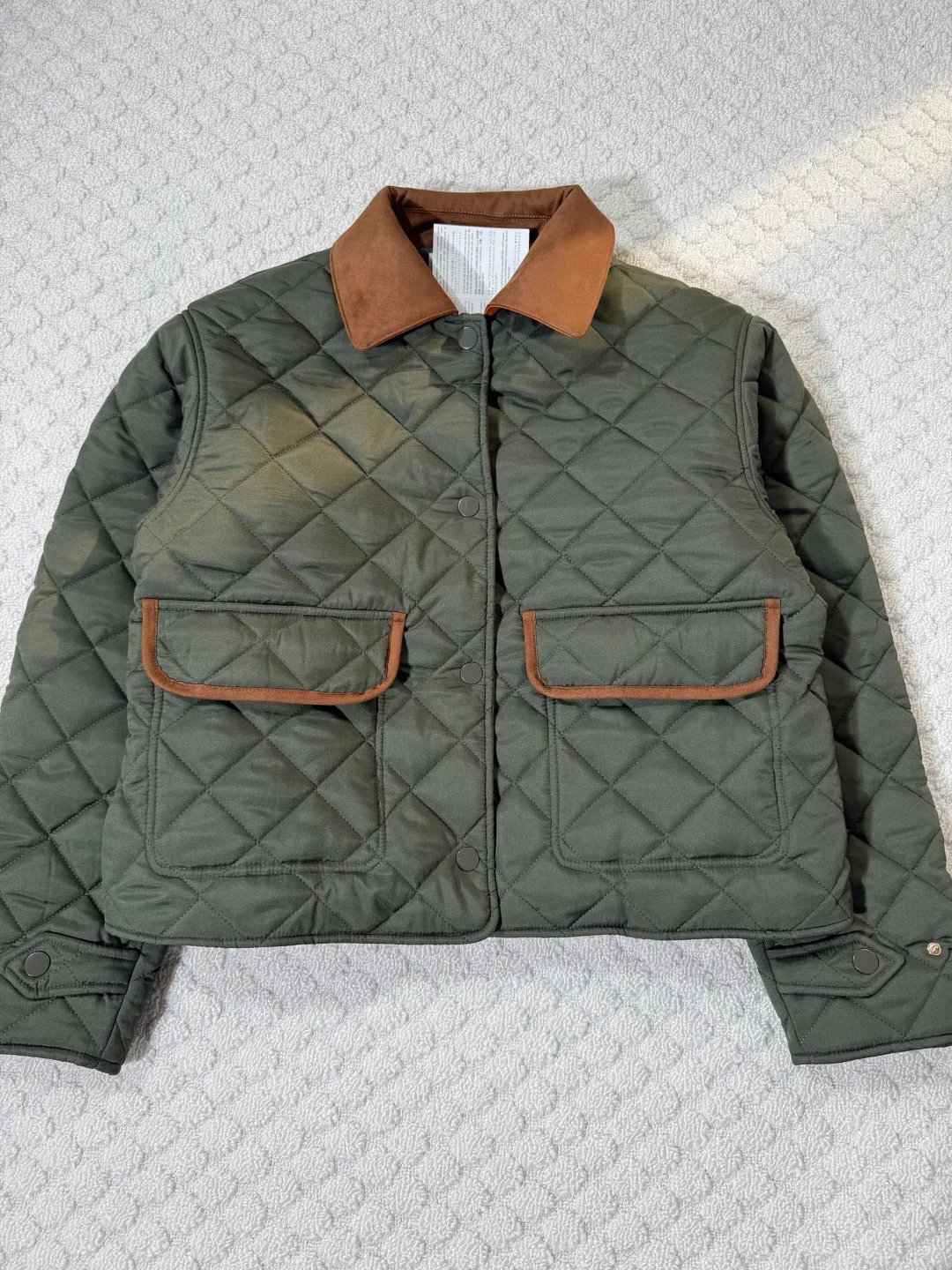 MIUMIU女士25牛皮领复古撞色绗缝夹克棉服