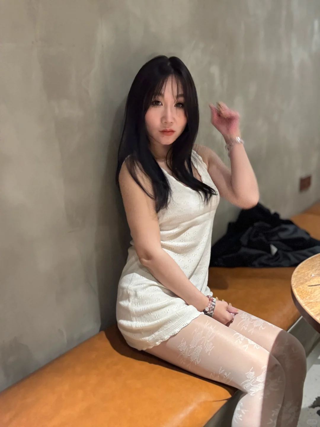 姐姐的腿真的超好看啊啊啊～～