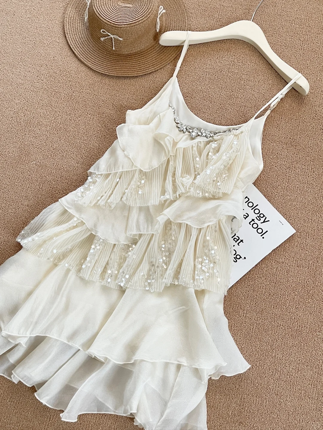 好仙的仙女裙呀～闪闪发光～