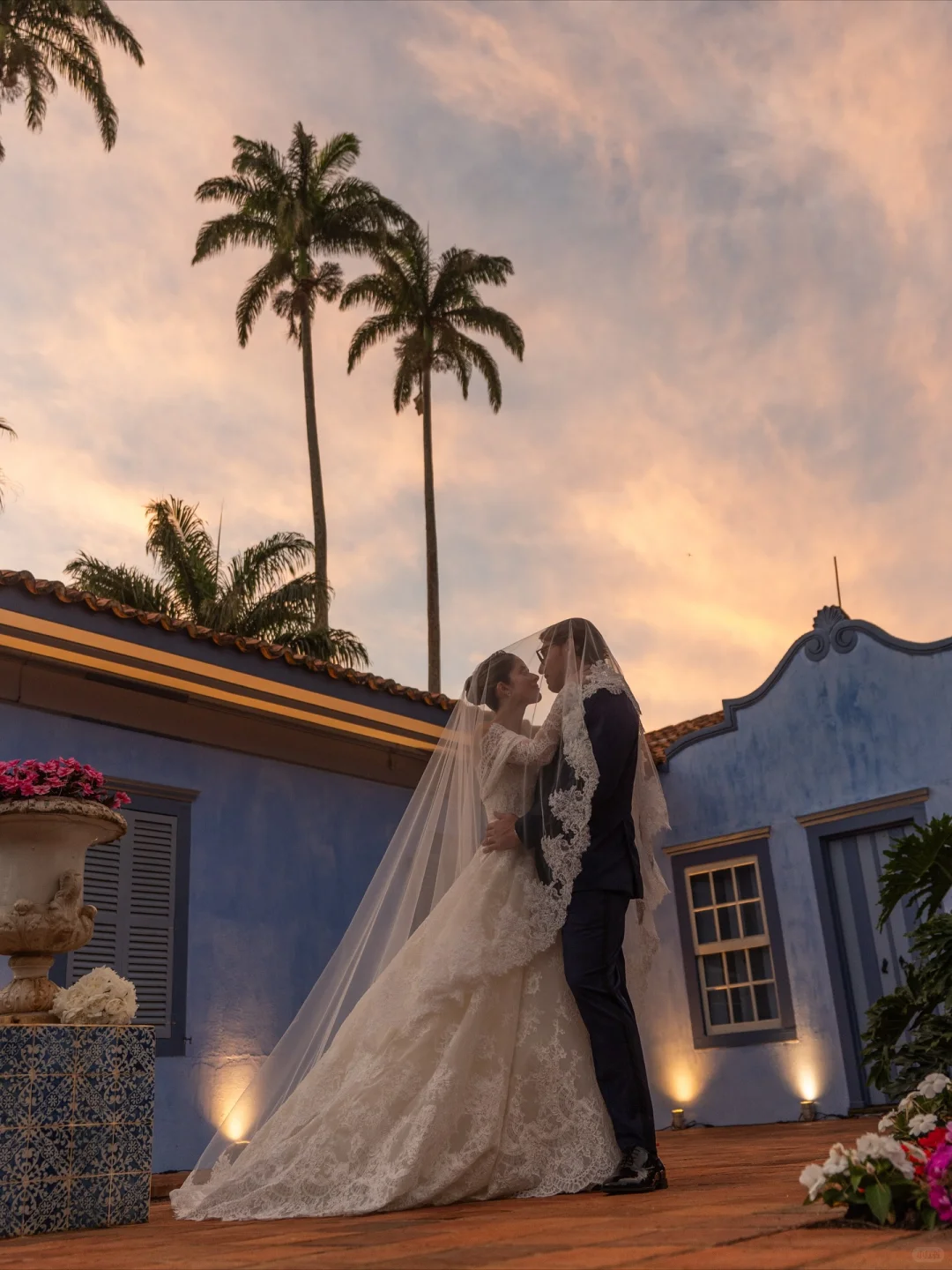 婚礼进行曲.Elie Saab的蕾丝物语