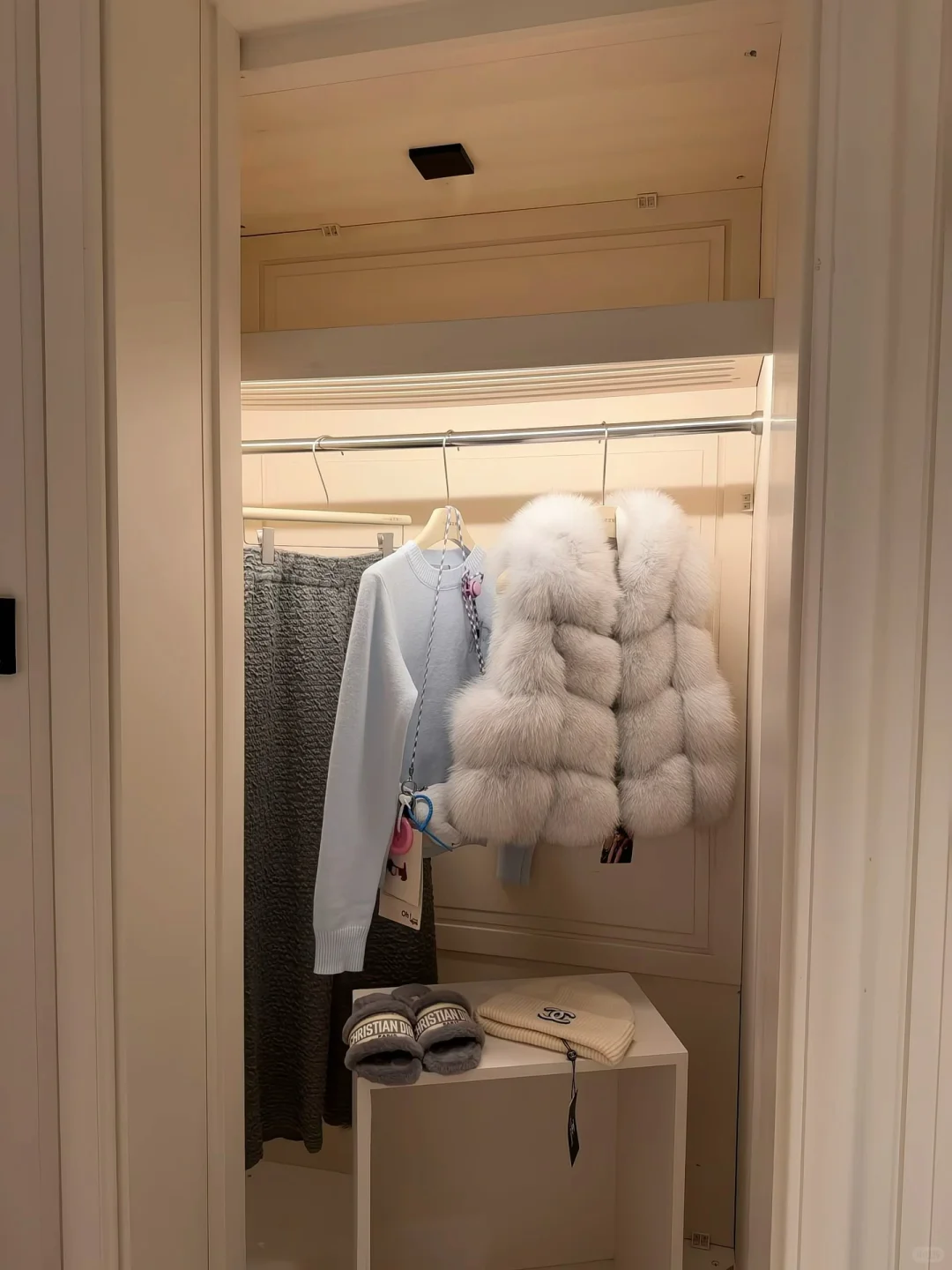 成熟女人的三大标志：穿貂买黄金听凤凰传奇