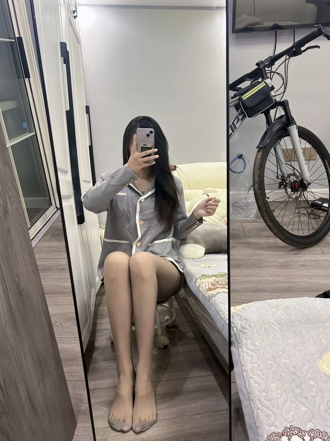 觉得我怎么样， 第一直觉！