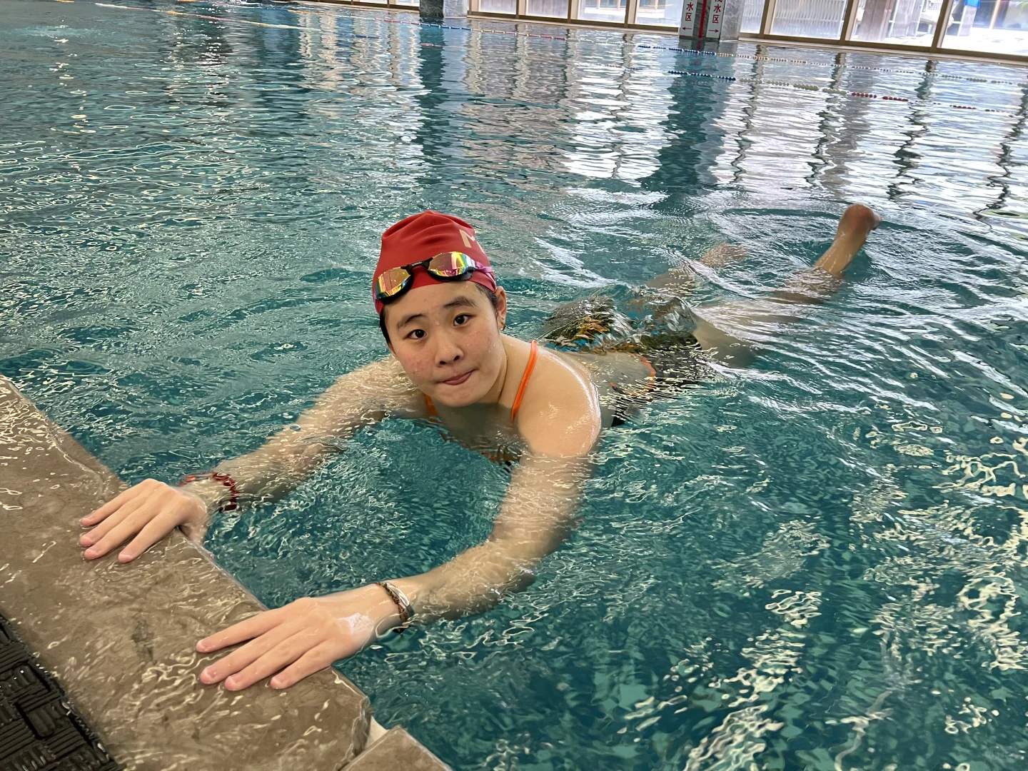 杭州游泳女教练～