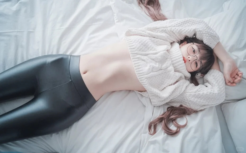 一整个爱上她的韩系氛围感穿搭