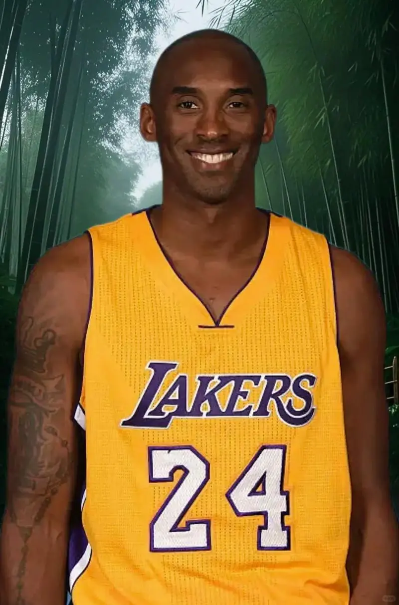 论证为什么科比的形象符合自然女标准