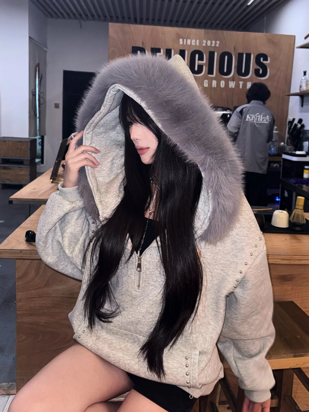 存波i人小幅度拍照姿势📷