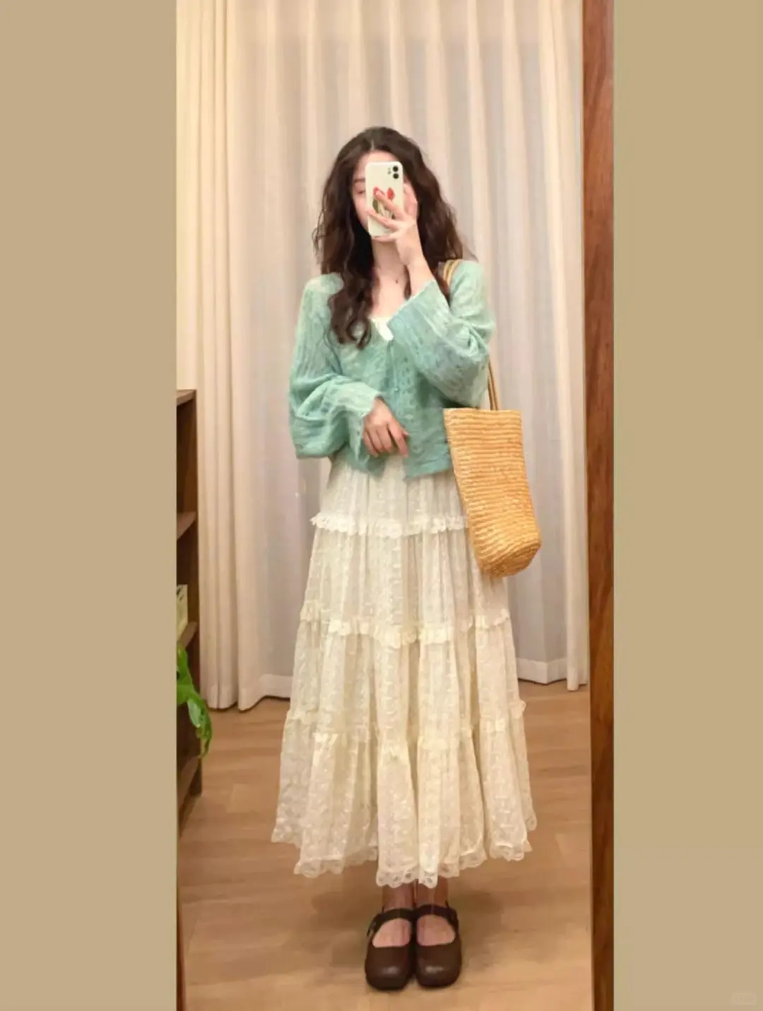 💙法式蓝裙上新啦！通勤穿搭太绝了