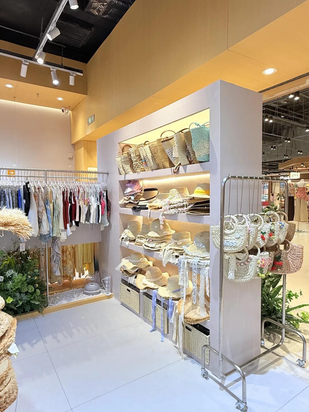 三亚穿搭12月椰梦长廊出片服装搭配攻略