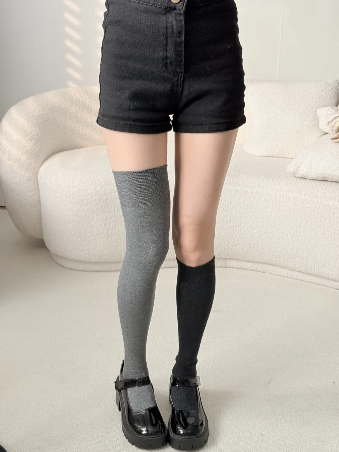是过膝袜还是小腿袜好