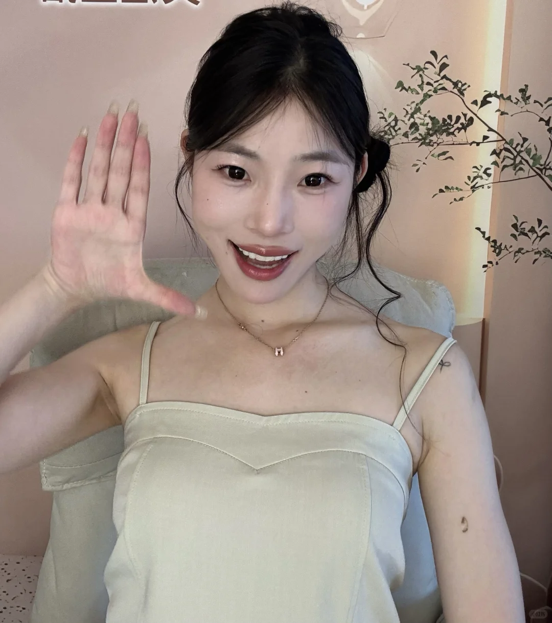 看到第三张第四张请夸夸我！