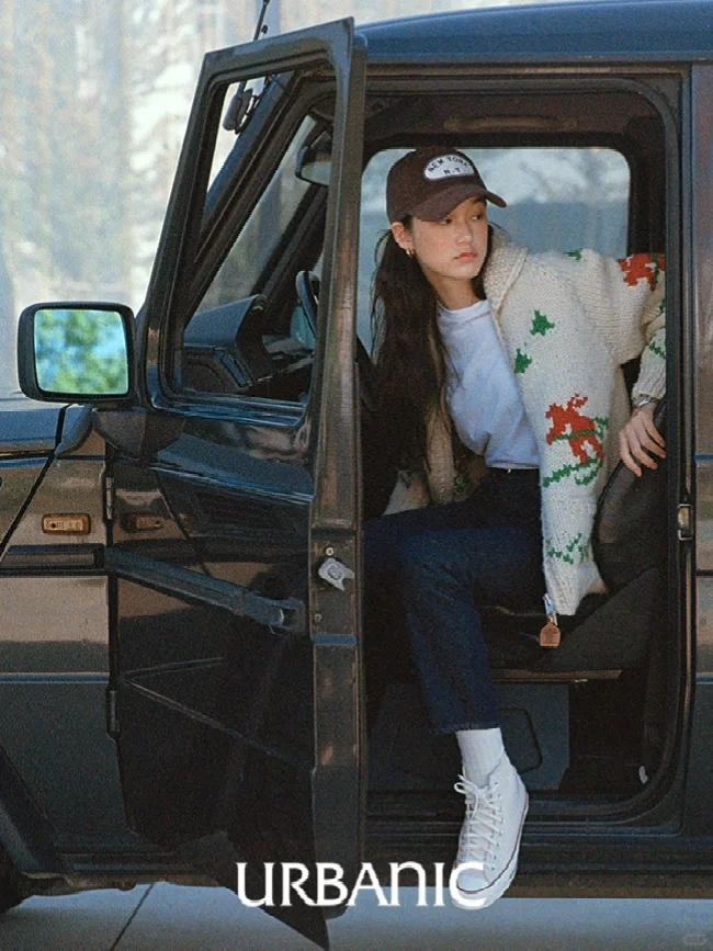 文艺酷女孩，来自早秋的时尚回忆