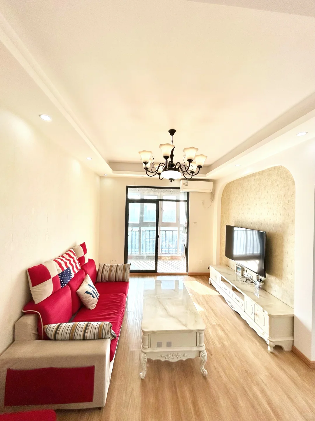 汉口整租一室一厅带衣帽间（女孩子最爱）