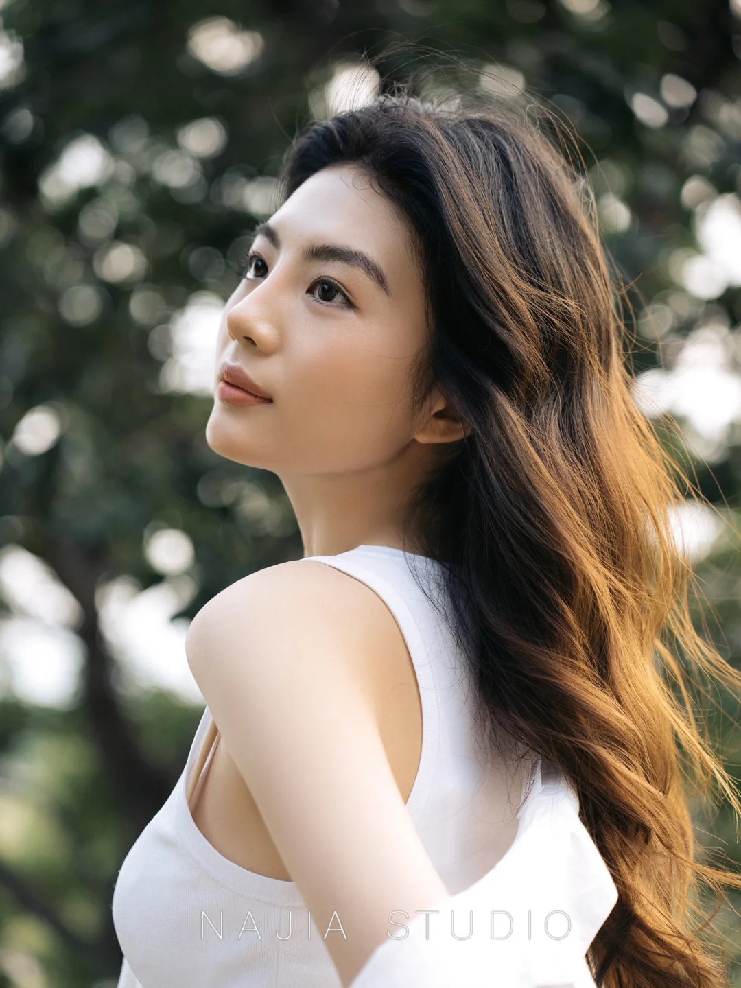 热爱大自然的女生自有她的精神高地