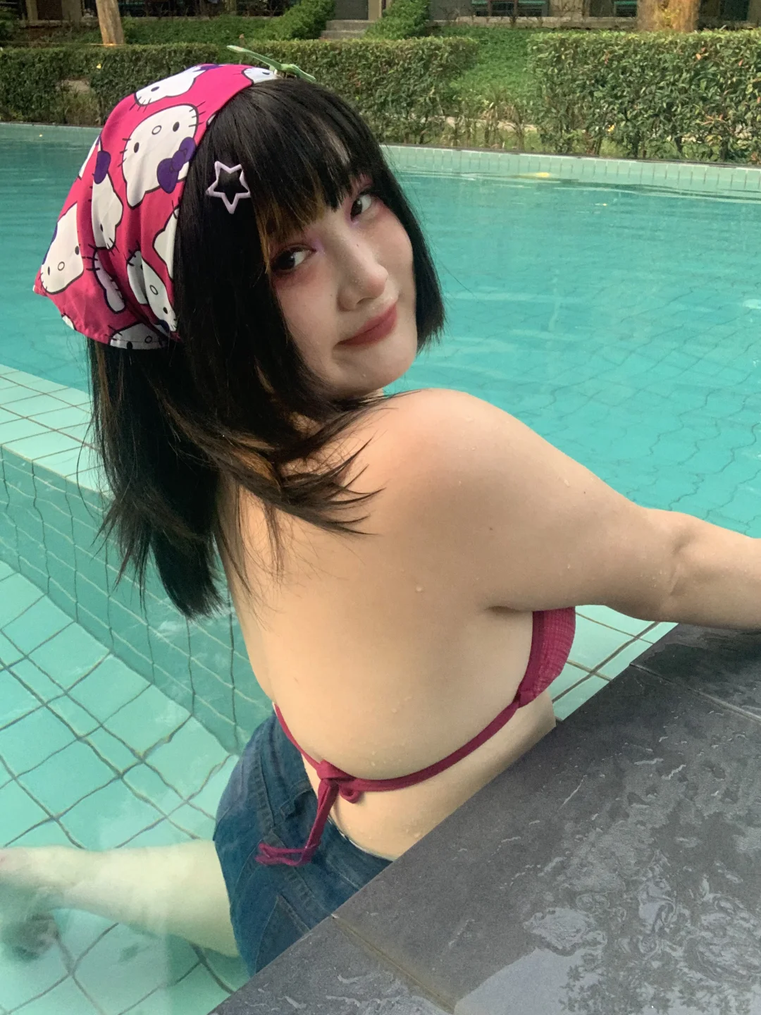 是的，女人也会有腋毛。