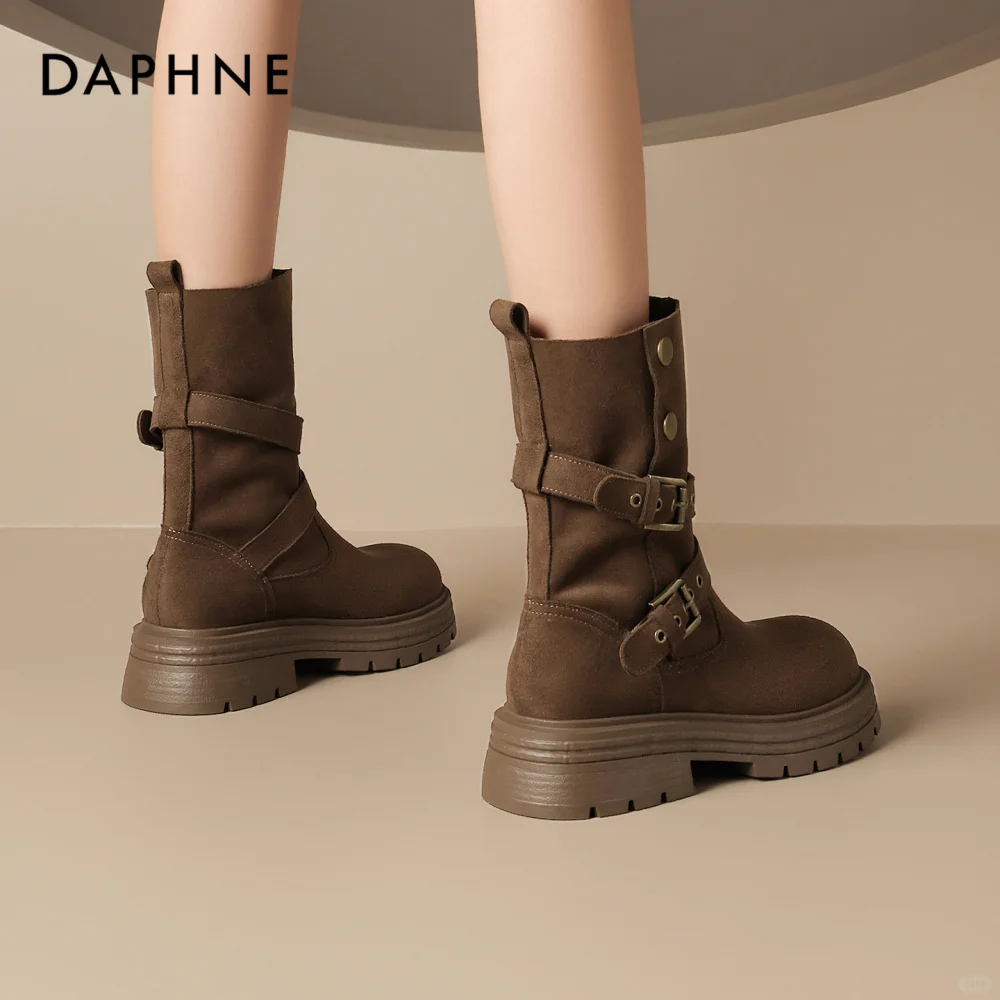 👢达芙妮新宠！法式复古靴子太香了