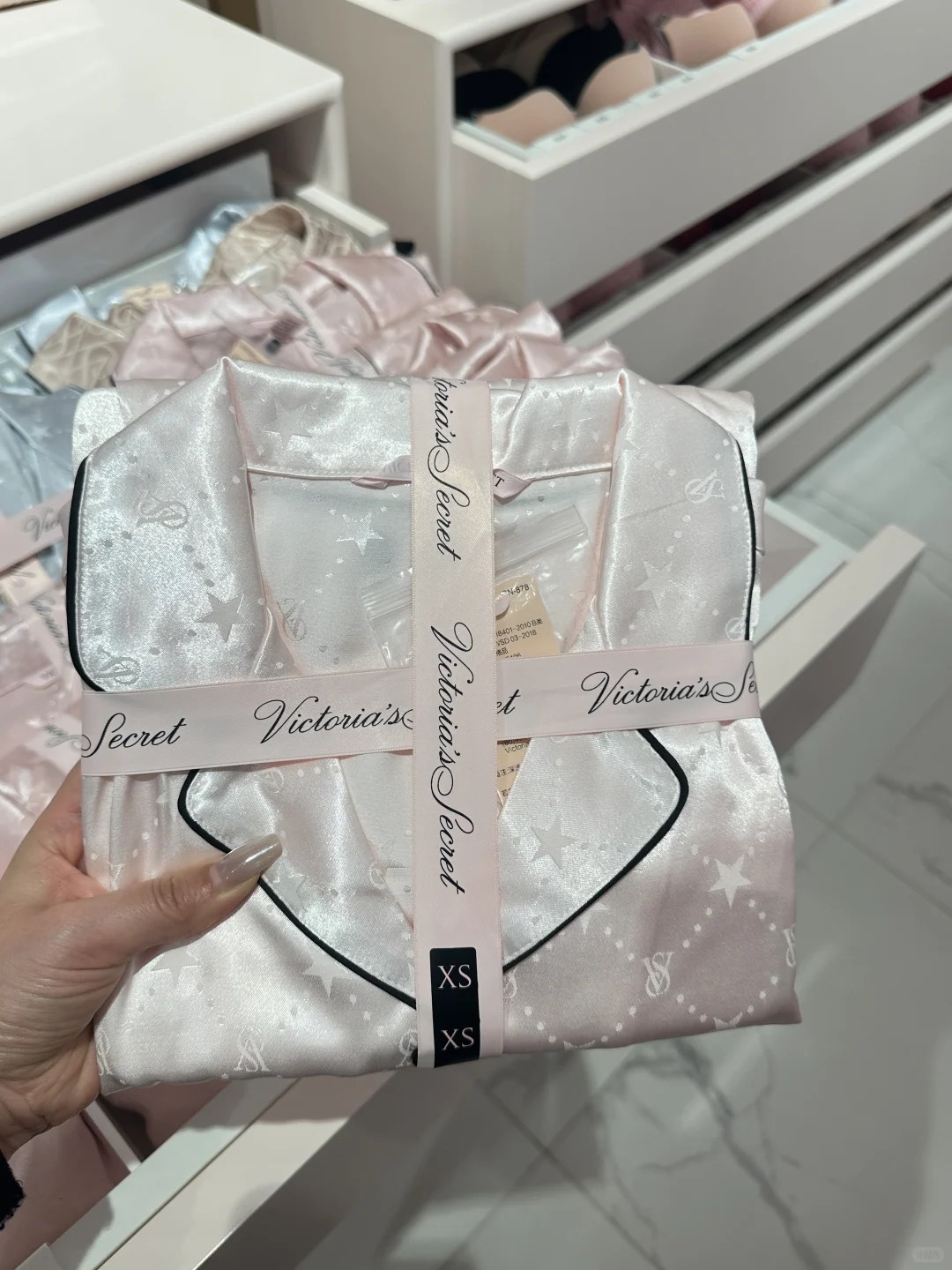 维密月光绸太值得拥有啦！