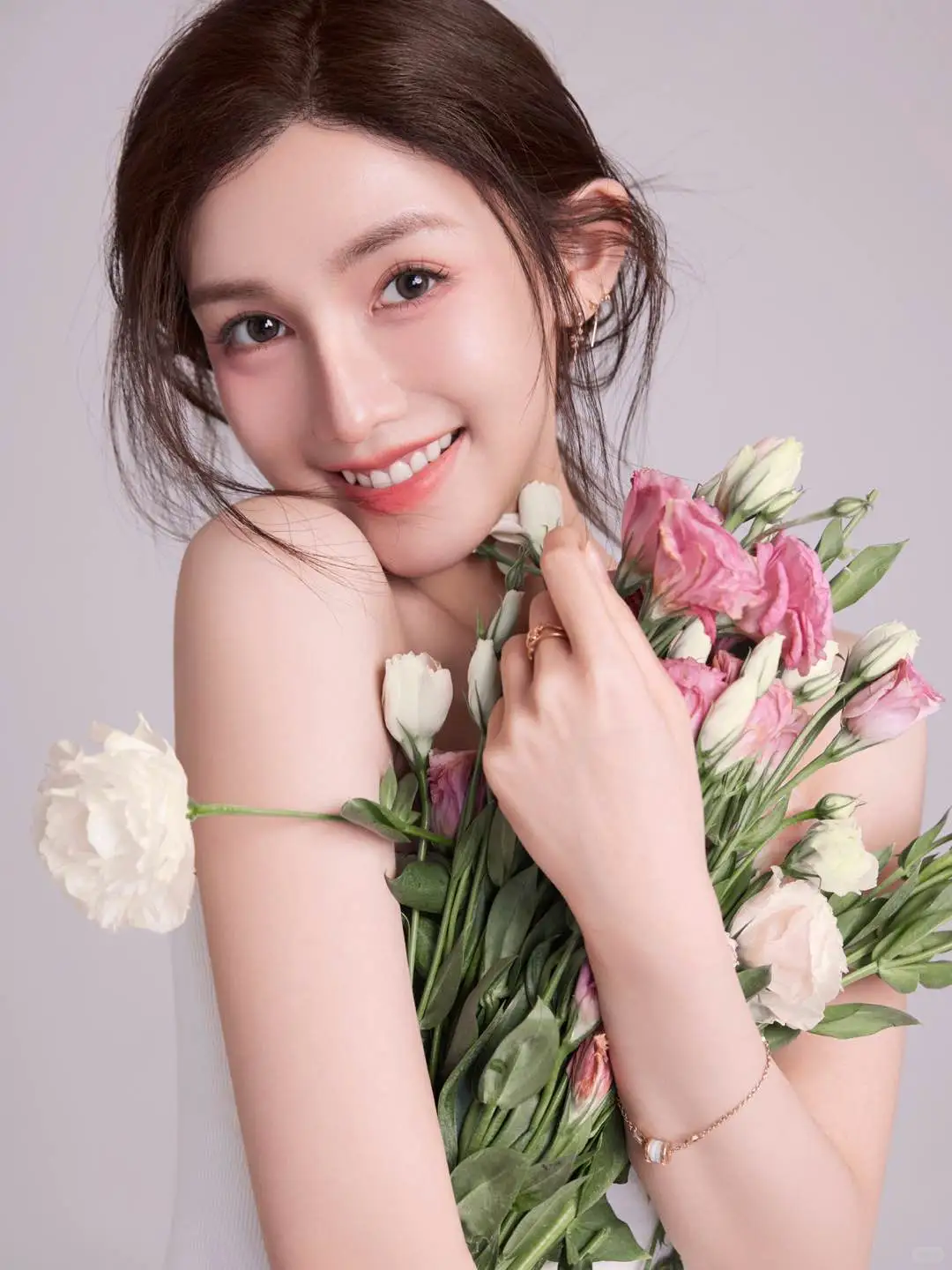 真的有被她美到 真的好美