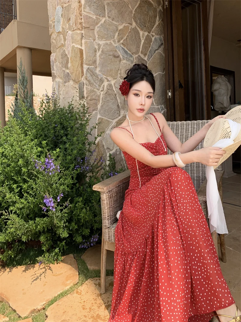 法式波点连衣裙海边平价度假裙