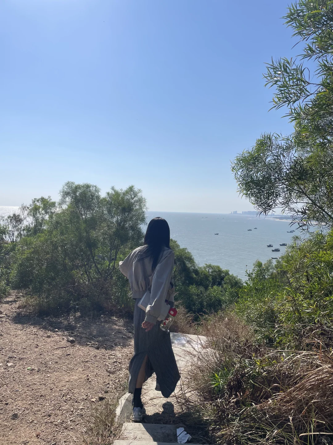 很韩系的上山又下海的海边拍照📷