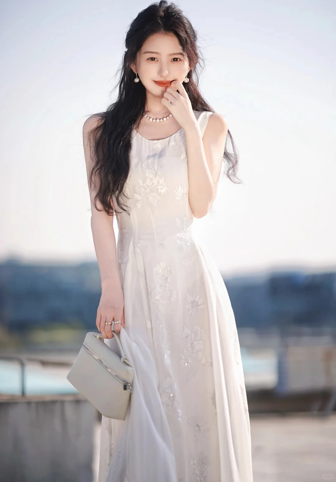 温柔不费力！哥弟裙通勤约会都能穿出彩