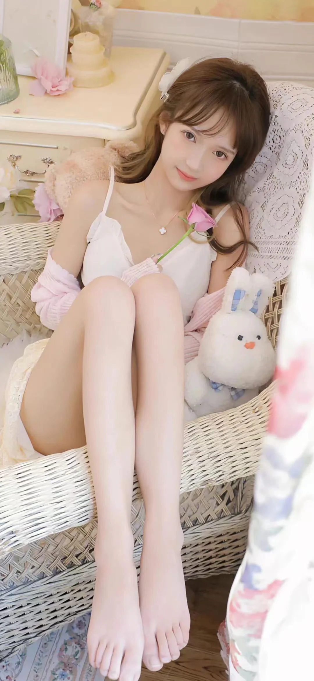 这套纯欲风壁纸美到我心巴上了！