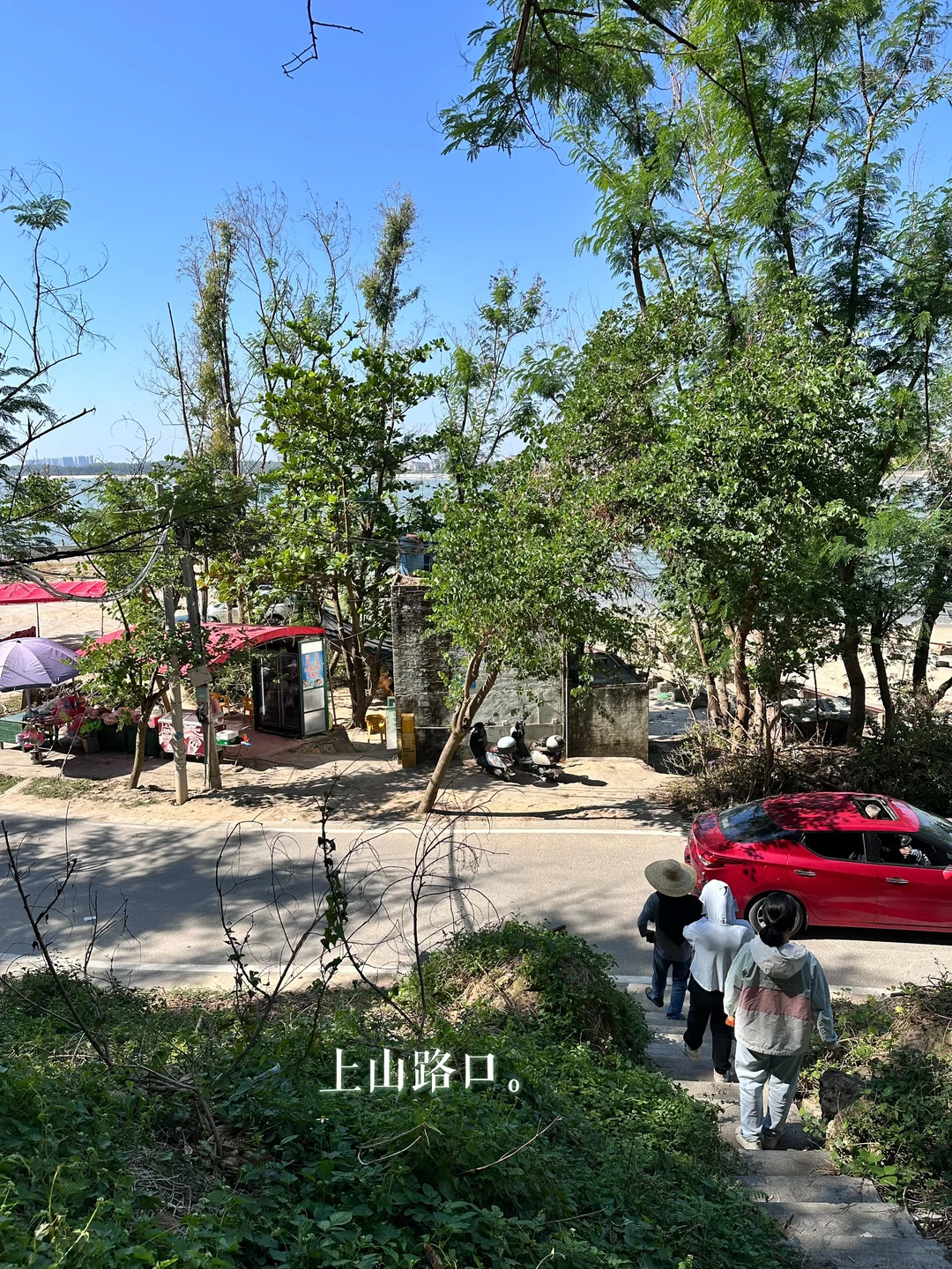 很韩系的上山又下海的海边拍照📷