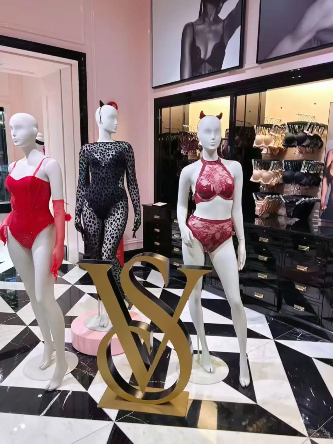 维密陈列模特，美丽和性感不止一种模样