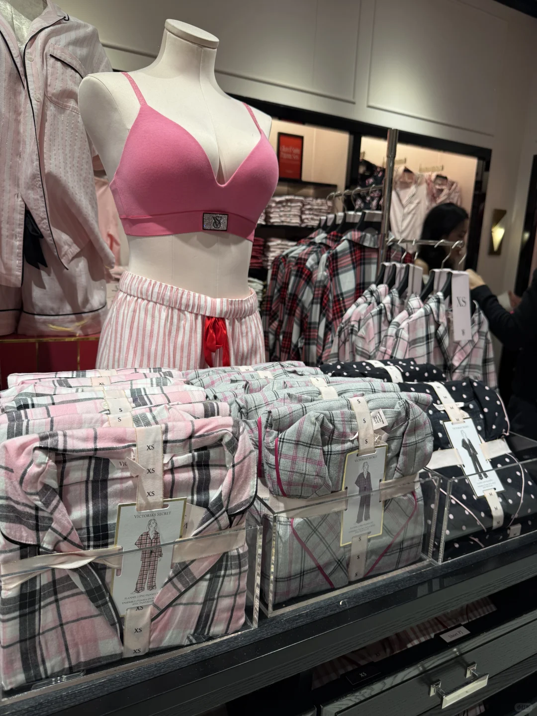 曼谷 维多利亚的秘密黑五折扣