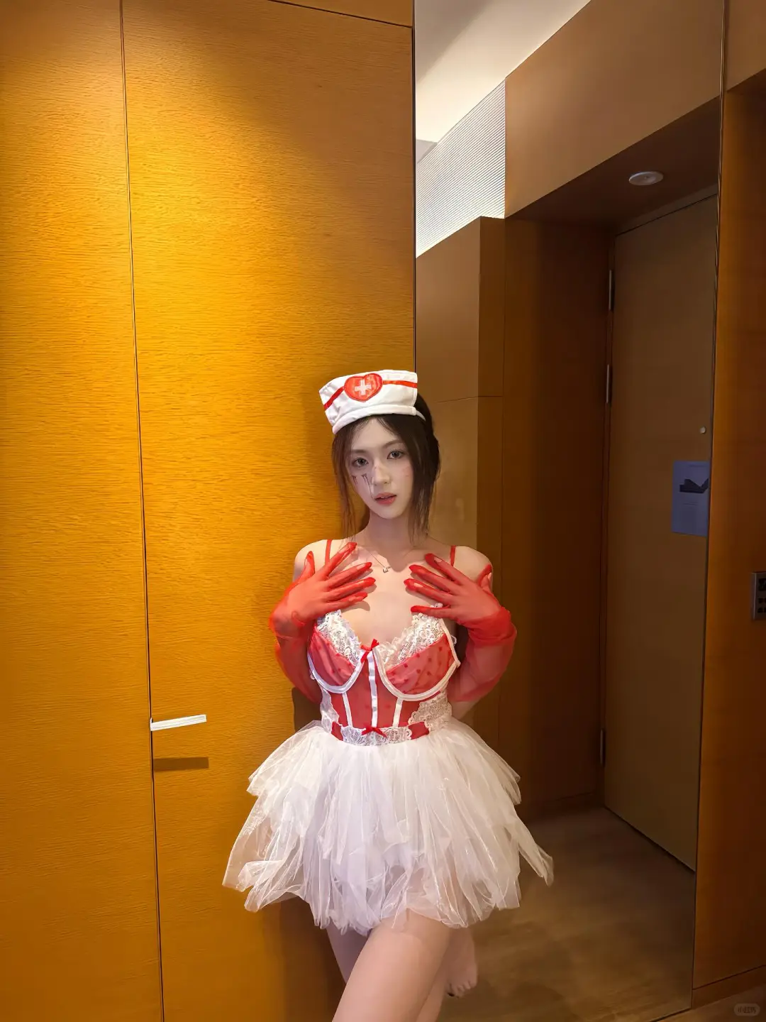 去做了护士cos！