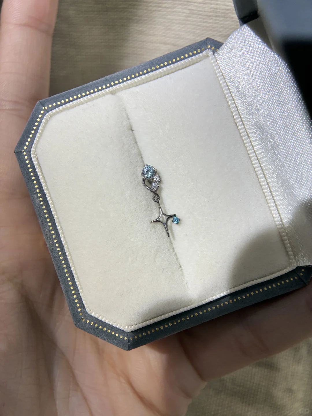 我宣布！！这是我的年度最爱！！