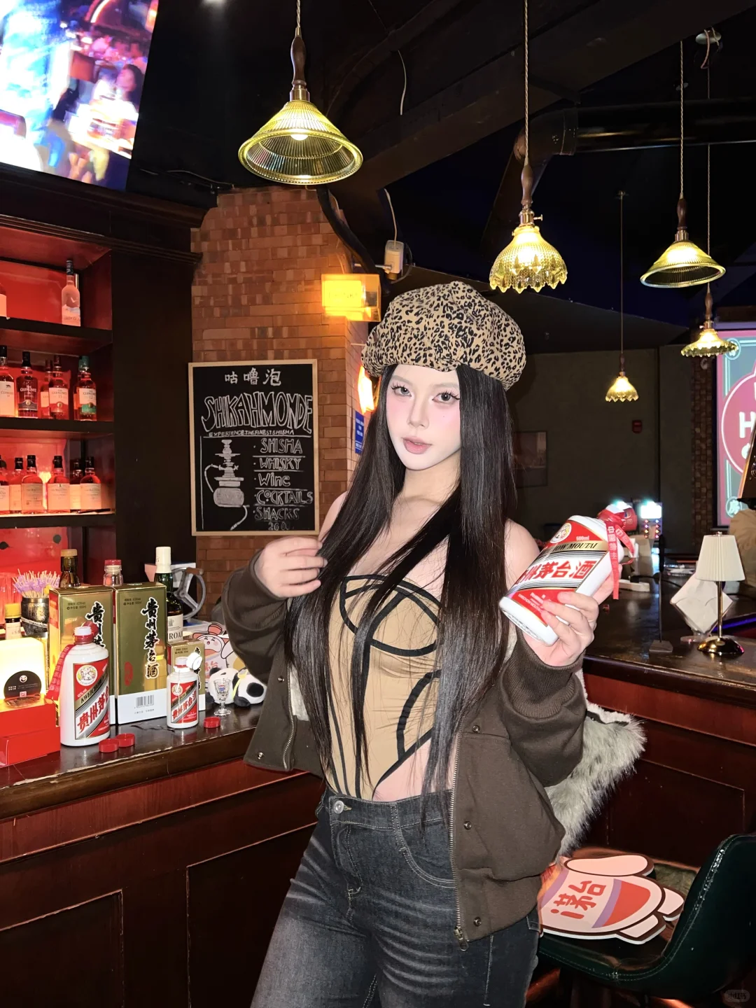 茅台这波快闪直接把“老钱酒”玩成潮酷款了🥳