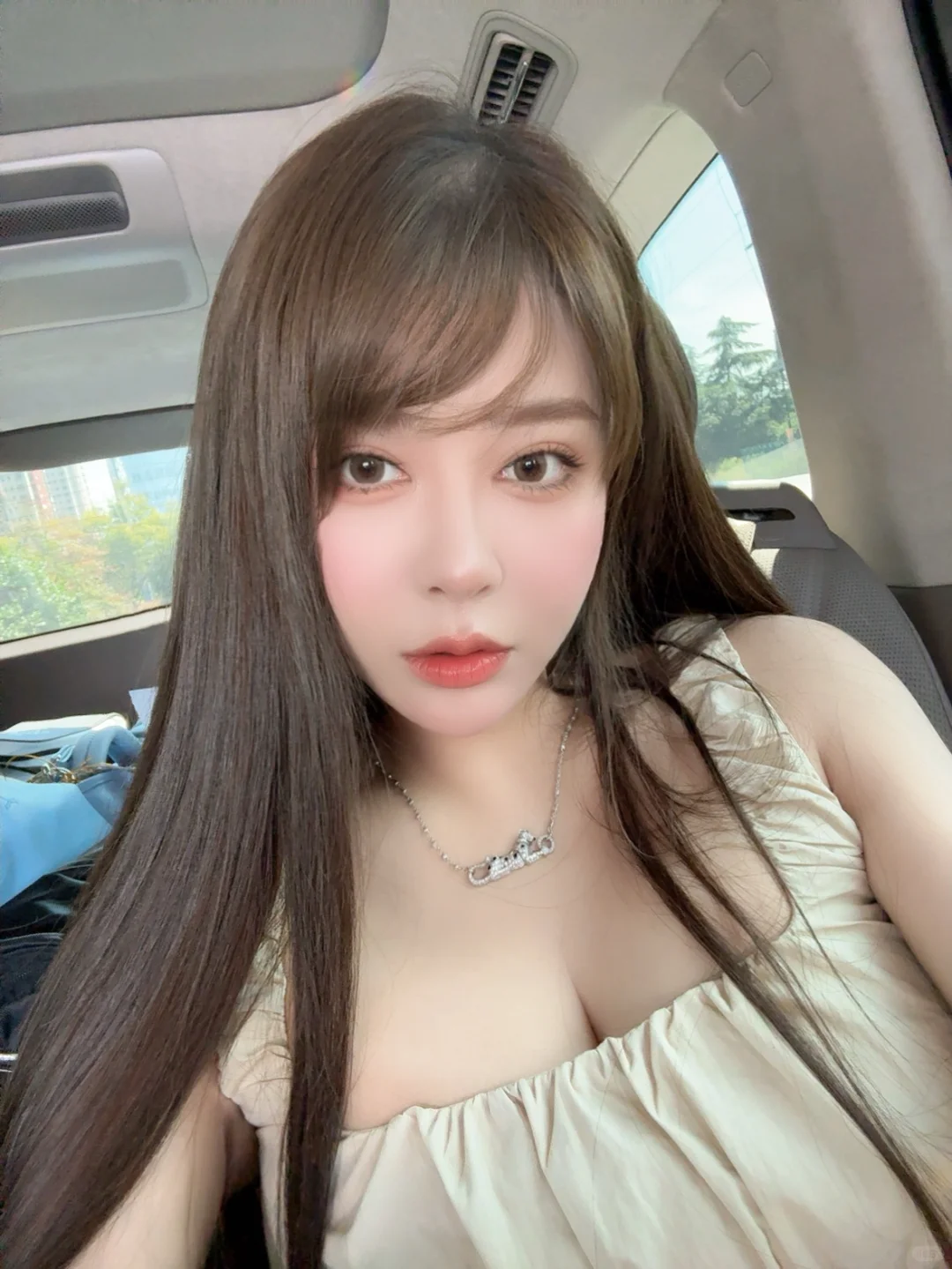 你的讨厌对我毫无影响 但你的嫉妒让我好爽