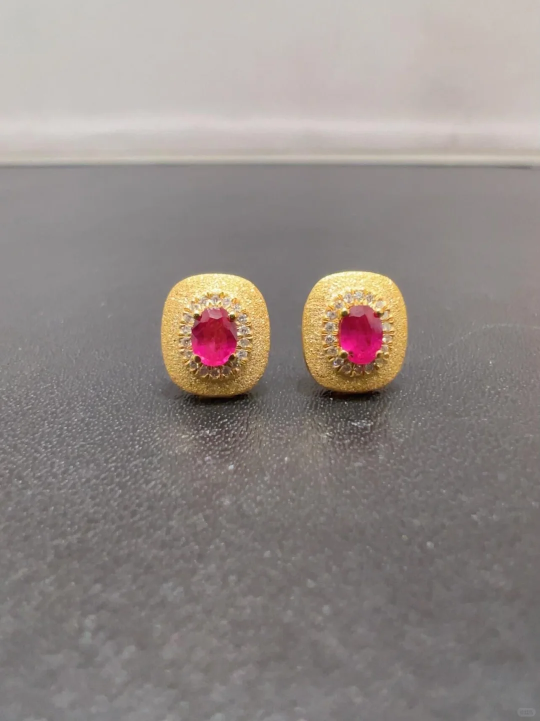 秋冬戴的耳钉、真的太美了🤩🤩