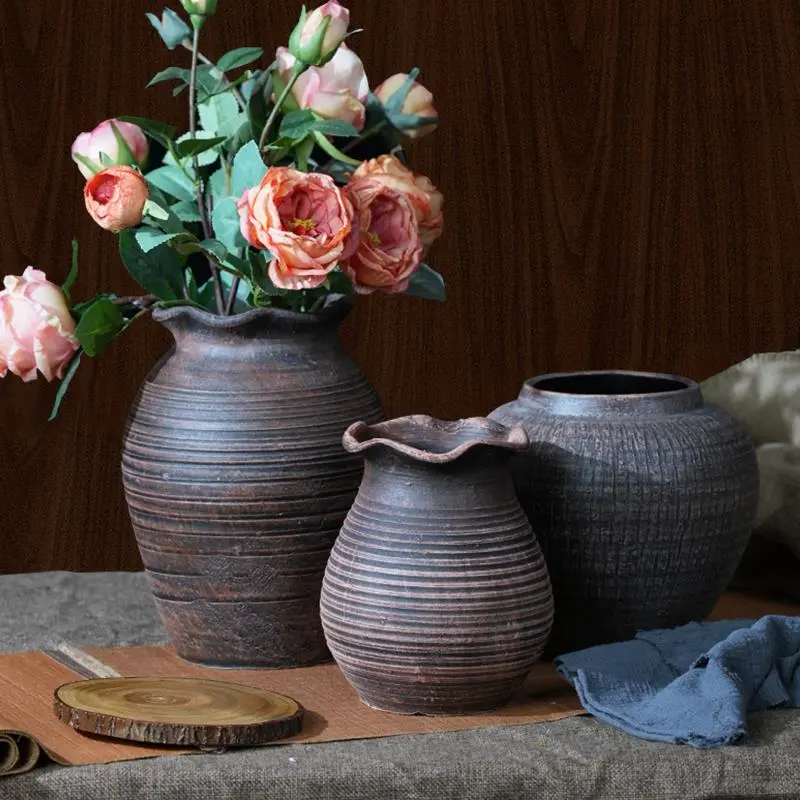 中式复古陶罐花瓶：家居里的诗意角落