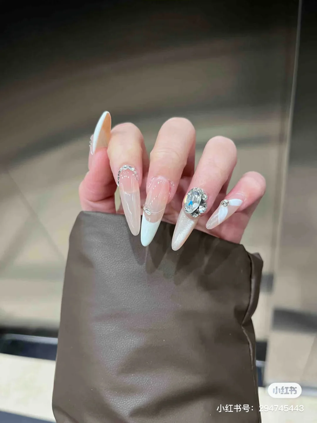 求问哪一个美甲好看💓