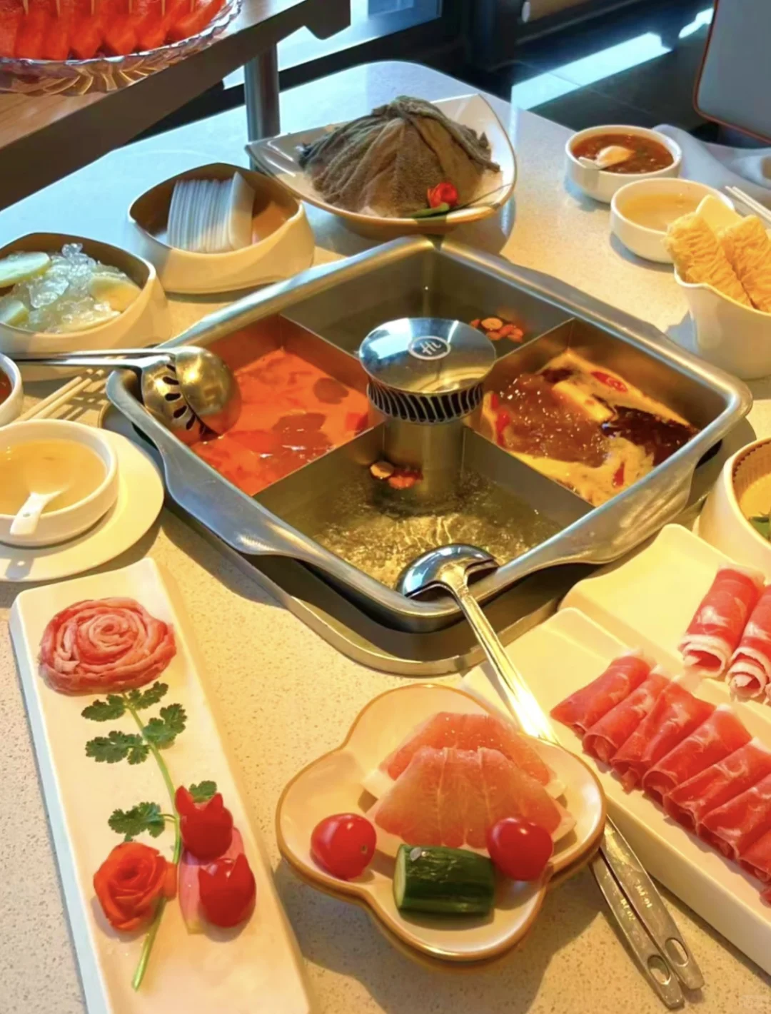 隆福寺海底捞新店开业福利浪漫来袭！