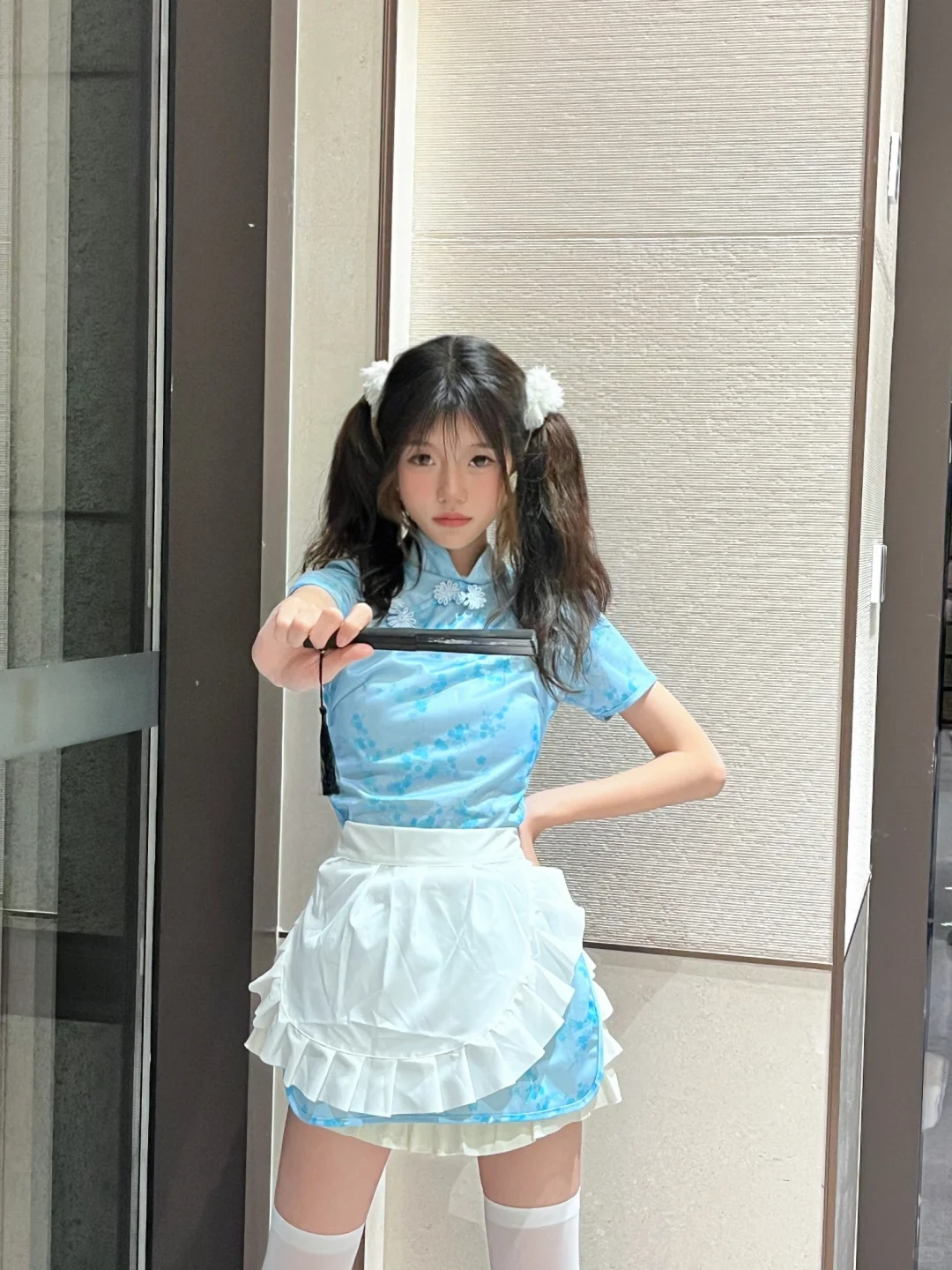 兄弟们看我女装美吗