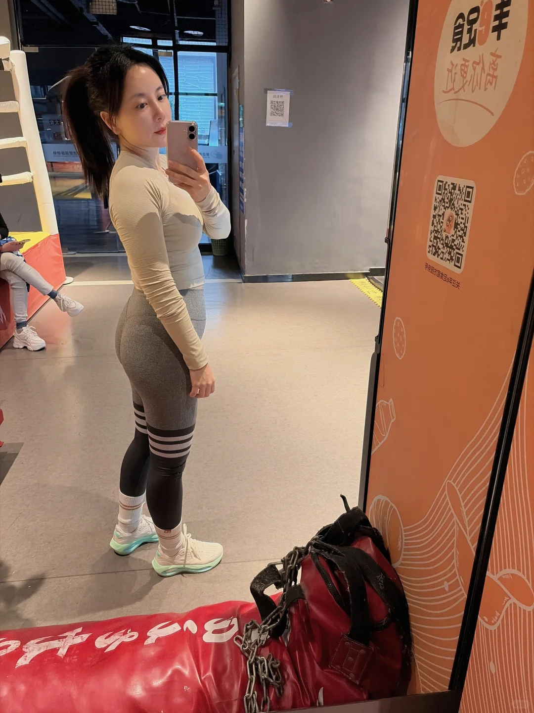 这肚子…这大腿…太胖了😭😭😭