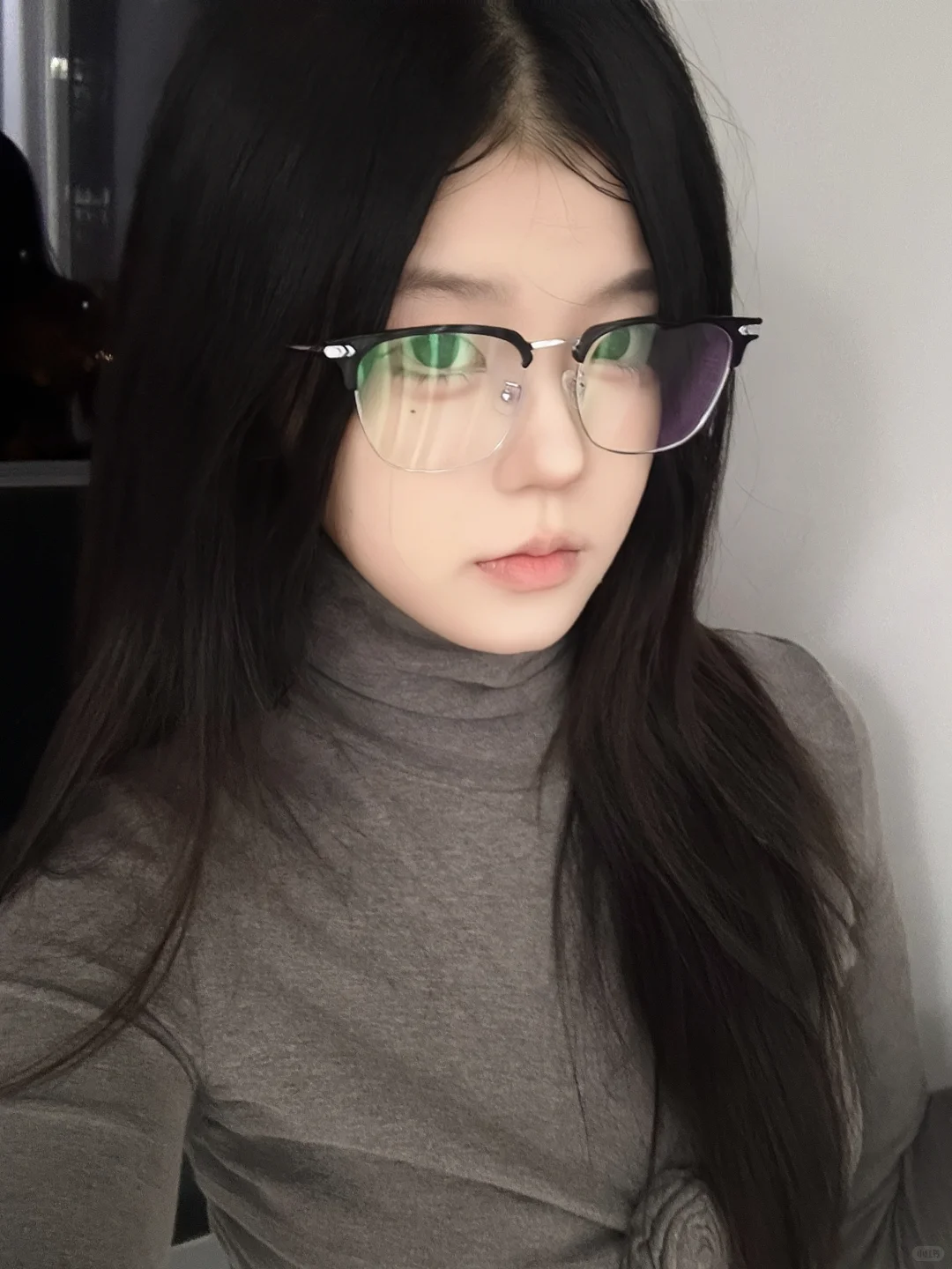 亲爱的女孩 直视我