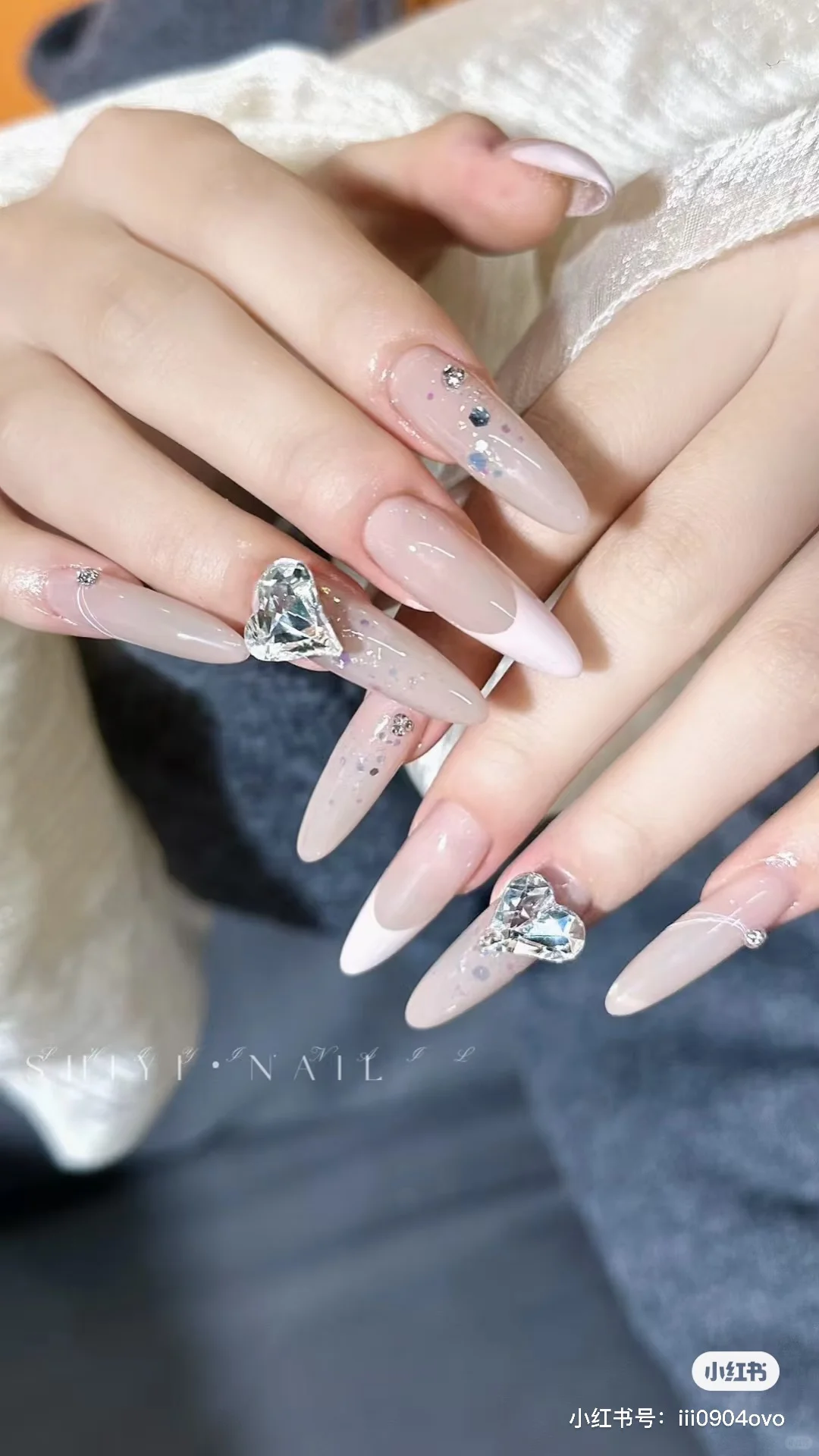 求问哪一个美甲好看💓